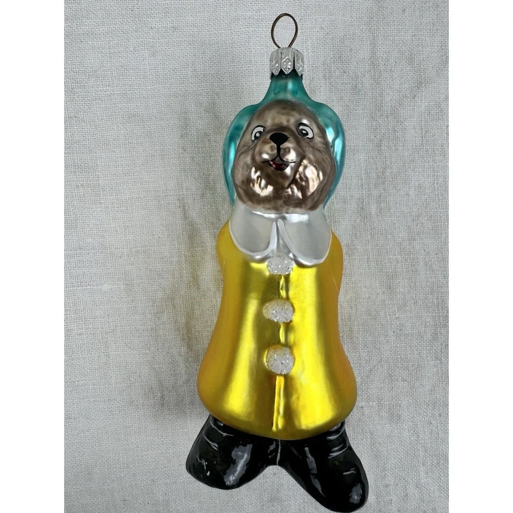 Unbranded vintage hand
